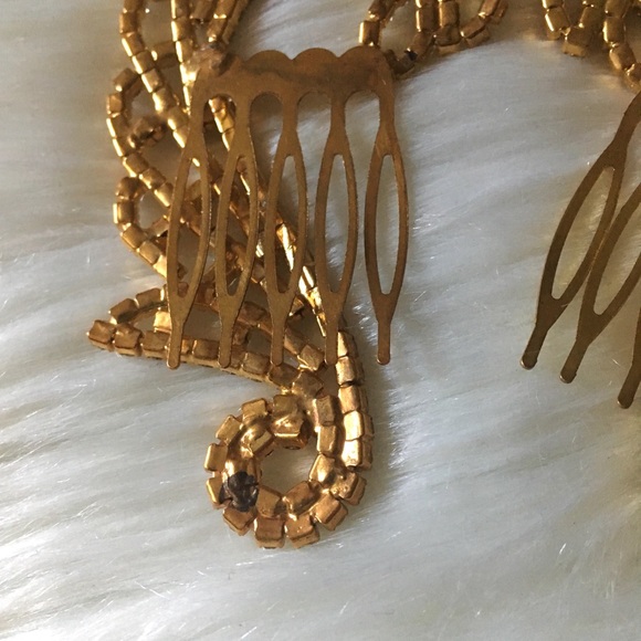 Gold Rhinestone Comb Set Ornate Hair Accessories - Picture 5 of 6